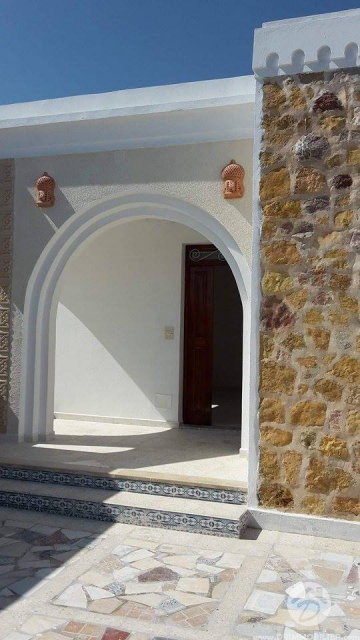 L 139 -                            بيع
                           Villa Djerba